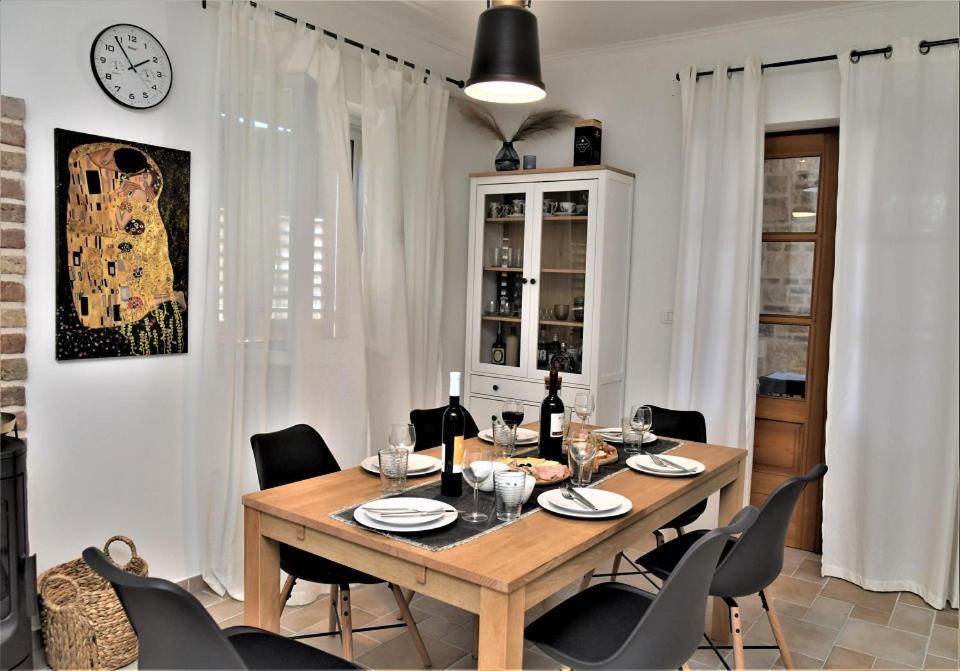 Villa Aries 수페타르 외부 사진